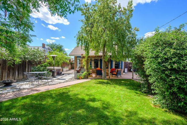 2041 N 11TH Street, Phoenix, AZ 85006