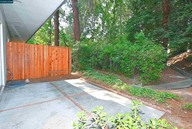 1769 Holland Cir, Walnut Creek, CA 94597