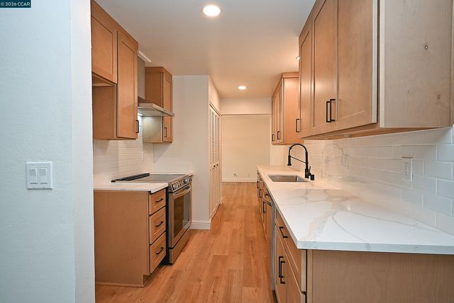 1769 Holland Cir, Walnut Creek, CA 94597