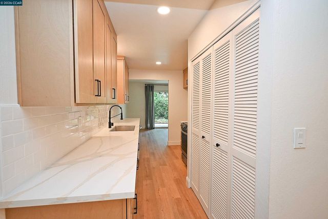 1769 Holland Cir, Walnut Creek, CA 94597