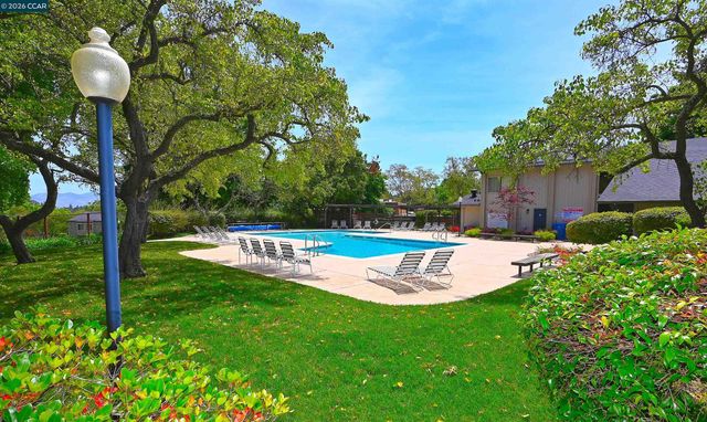 1769 Holland Cir, Walnut Creek, CA 94597