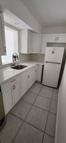 1720 NW N River Dr 203, Miami, FL 33125