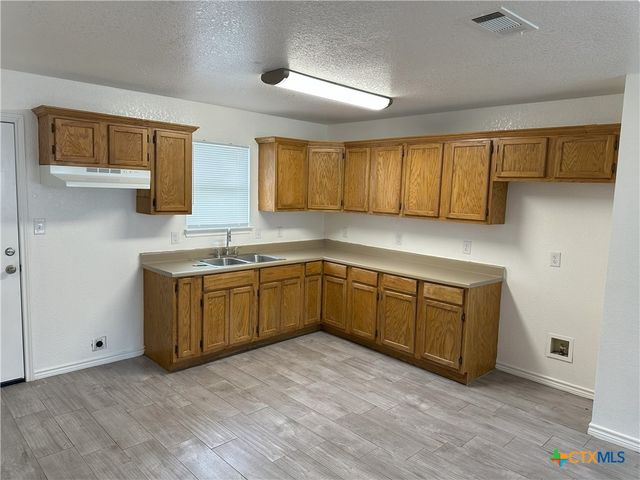 1718 S 15th Street, Temple, TX 76504