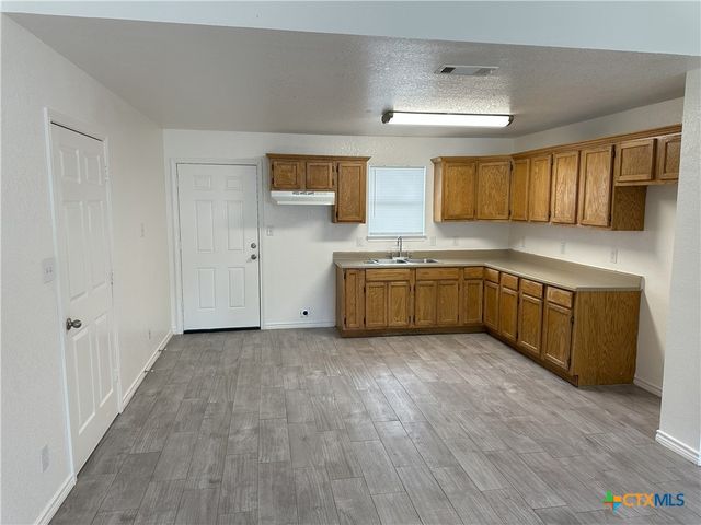 1718 S 15th Street, Temple, TX 76504
