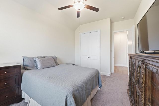 9307 Providence Bend Lane, Houston, TX 77365