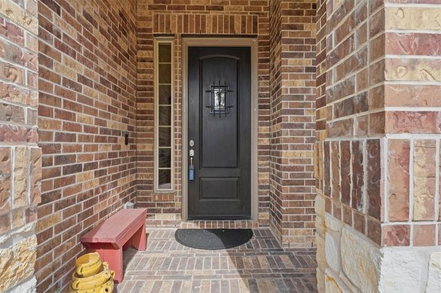 9307 Providence Bend Lane, Houston, TX 77365