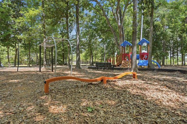 9307 Providence Bend Lane, Houston, TX 77365