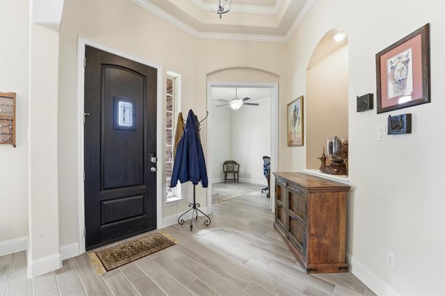 9307 Providence Bend Lane, Houston, TX 77365