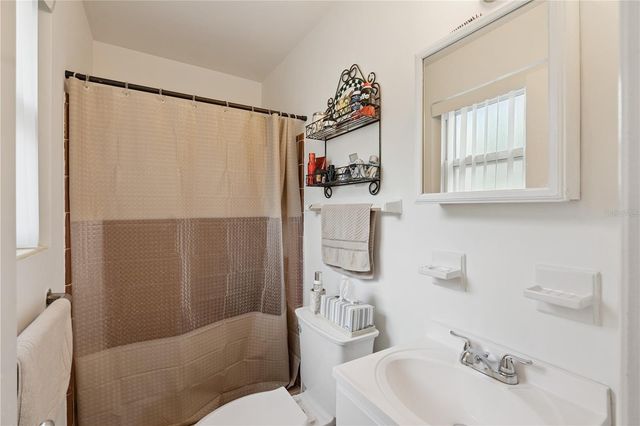 6138 SHENANDOAH WAY, Orlando, FL 32807