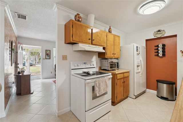 6138 SHENANDOAH WAY, Orlando, FL 32807