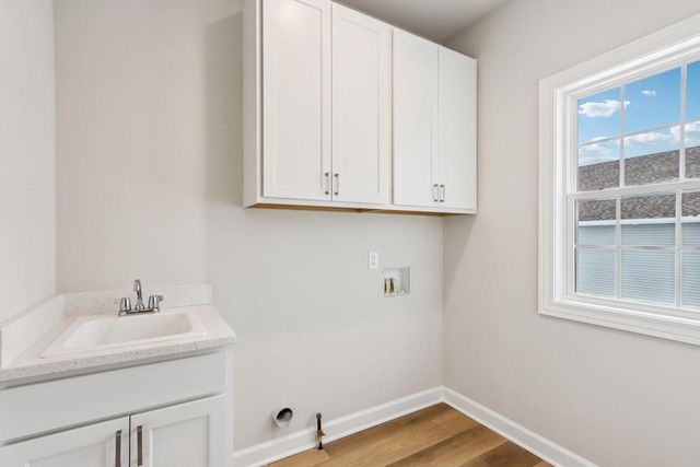 527 N Boulder Ridge DRIVE, Lake Geneva, WI 53147