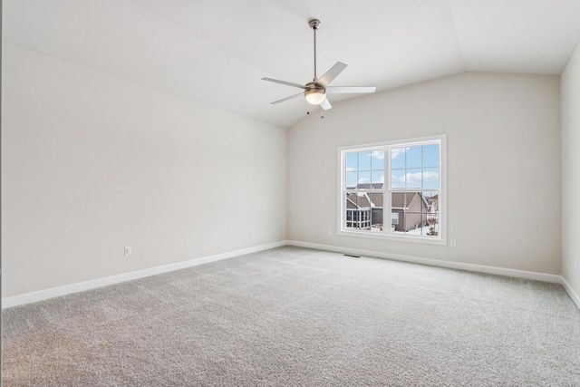 527 N Boulder Ridge DRIVE, Lake Geneva, WI 53147