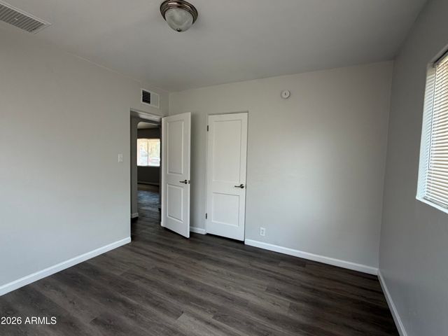 2221 E Osborn Road, Phoenix, AZ 85016