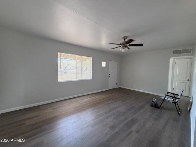 2221 E Osborn Road, Phoenix, AZ 85016