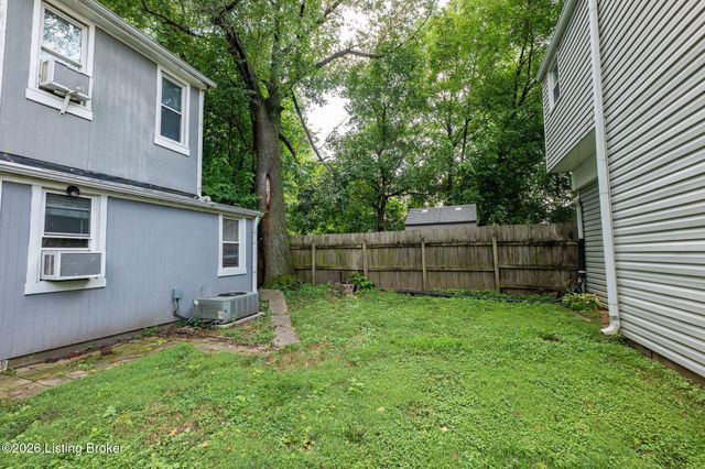 916 Shelby Pkwy, Louisville, KY 40204