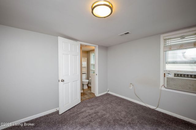 916 Shelby Pkwy, Louisville, KY 40204