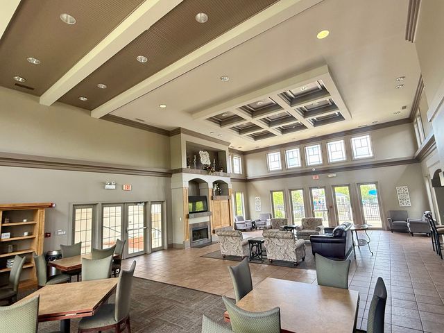 601 Oak Lane, South Elgin, IL 60177