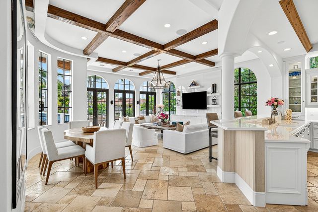 520 NE Waterway Lane, Boca Raton, FL 33432