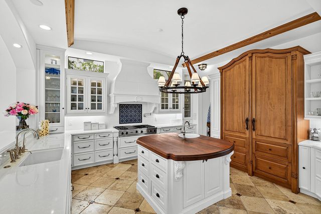 520 NE Waterway Lane, Boca Raton, FL 33432