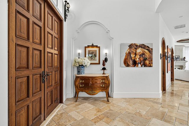 520 NE Waterway Lane, Boca Raton, FL 33432