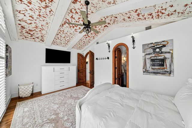 520 NE Waterway Lane, Boca Raton, FL 33432