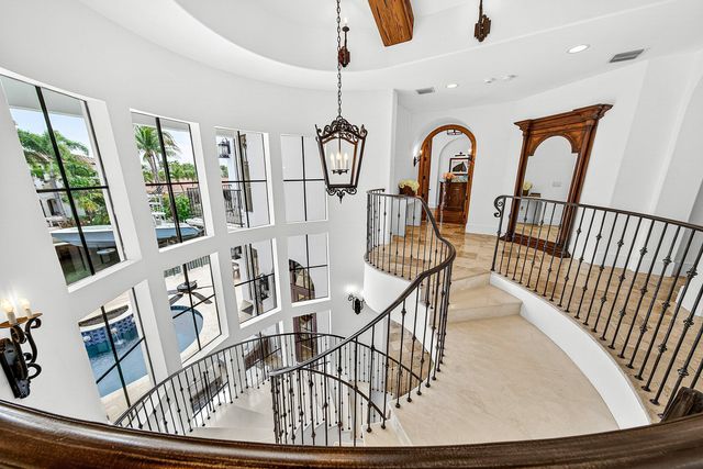 520 NE Waterway Lane, Boca Raton, FL 33432
