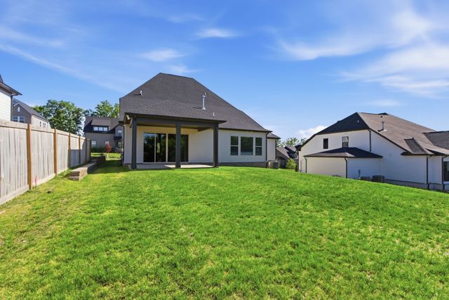 202 Phillips Bend, Spring Hill, TN 37174