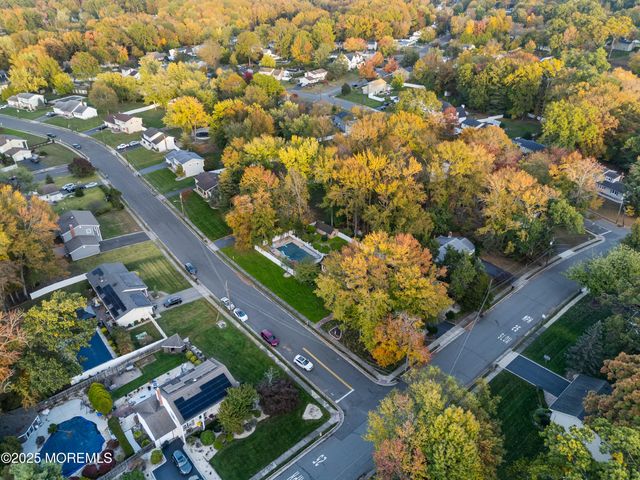 3 Riley Road, Morganville, NJ 07751