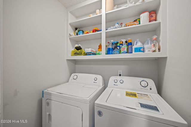 1935 King Drive, Greenville, NC 27834