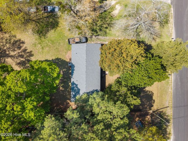 1935 King Drive, Greenville, NC 27834