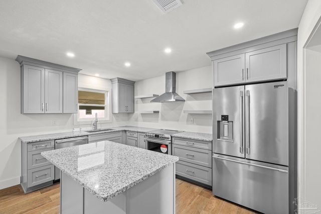 7988 Malone Rd, Milton, FL 32570