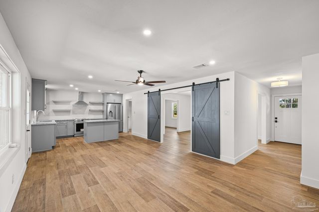 7988 Malone Rd, Milton, FL 32570