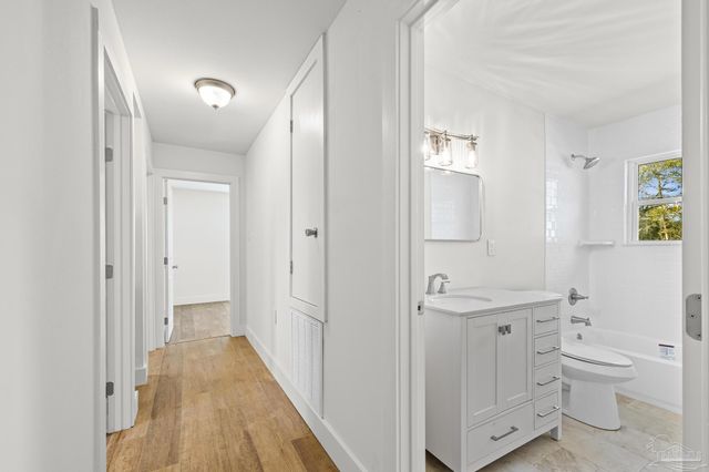 7988 Malone Rd, Milton, FL 32570