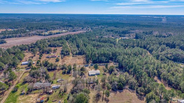 7988 Malone Rd, Milton, FL 32570