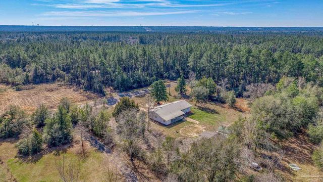 7988 Malone Rd, Milton, FL 32570