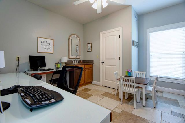 528 Mary Lynn Lane, Nixa, MO 65714
