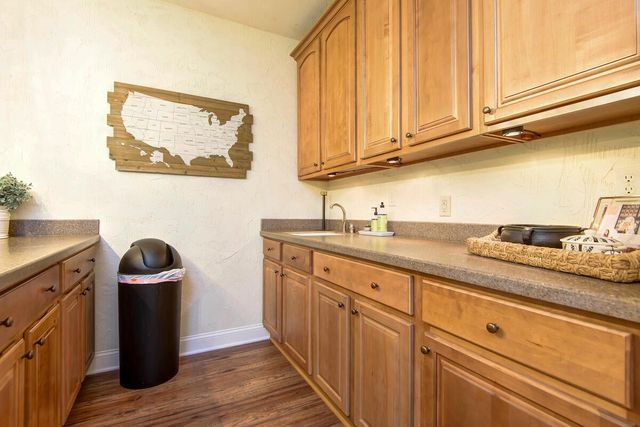 528 Mary Lynn Lane, Nixa, MO 65714