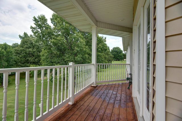528 Mary Lynn Lane, Nixa, MO 65714