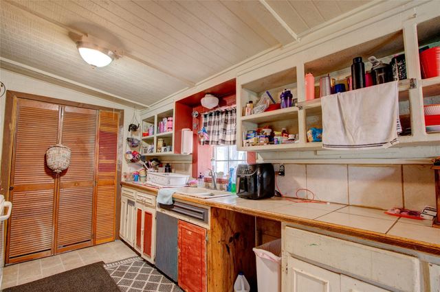 1162 N State Highway 95, Bastrop, TX 78602
