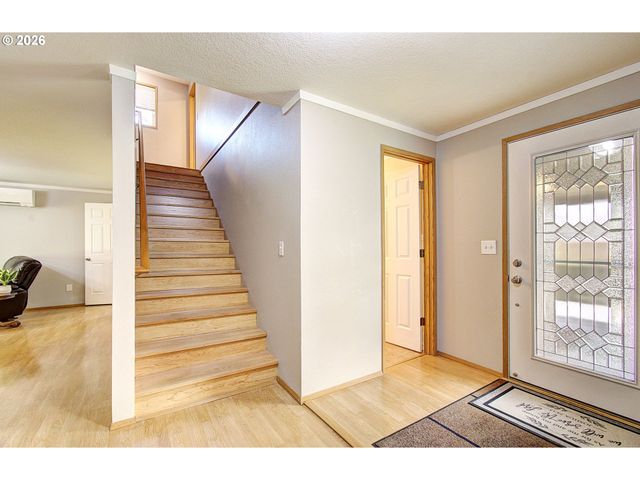 1421 E 4TH Cir, La Center, WA 98629