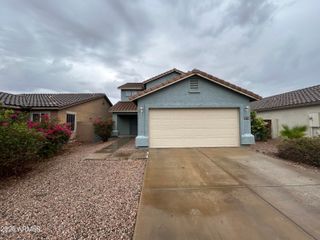 1425 E LAKEVIEW Drive, San Tan Valley, AZ 85143