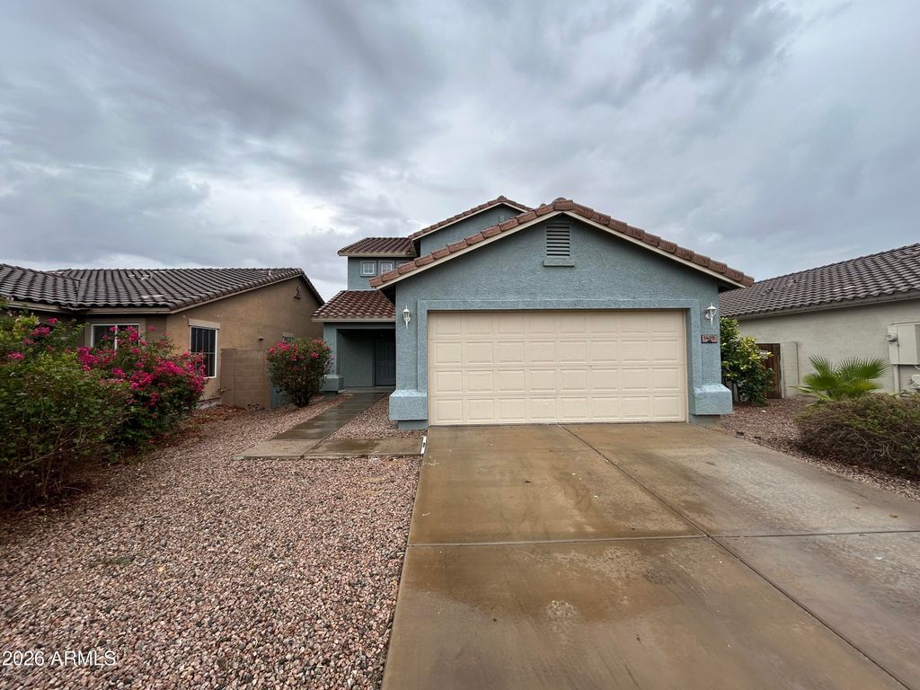 1425 E LAKEVIEW Drive, San Tan Valley, AZ 85143