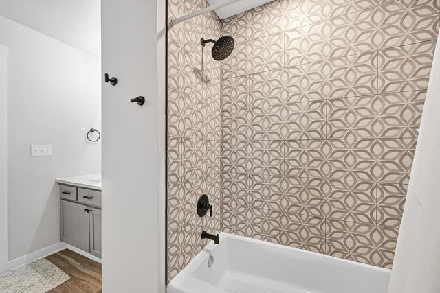 2201 Lakeshore DRIVE, Kansasville, WI 53139