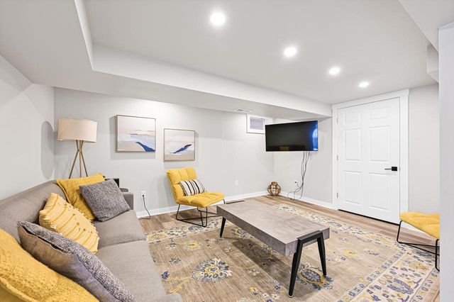 2201 Lakeshore DRIVE, Kansasville, WI 53139