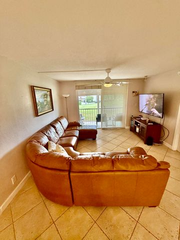 8970 S Hollybrook Boulevard 207, Pembroke Pines, FL 33025
