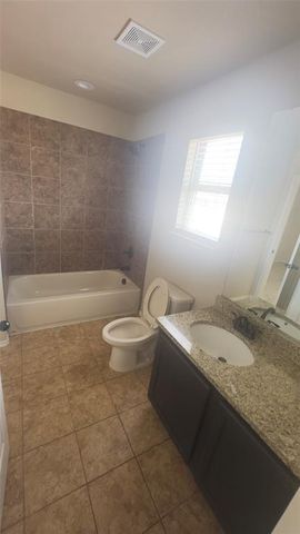 366 JOANNE Loop Unit B, Buda, TX 78610