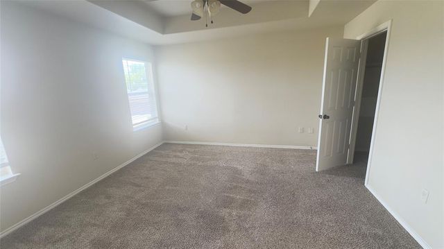 366 JOANNE Loop Unit B, Buda, TX 78610