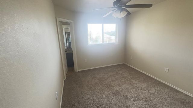 366 JOANNE Loop Unit B, Buda, TX 78610