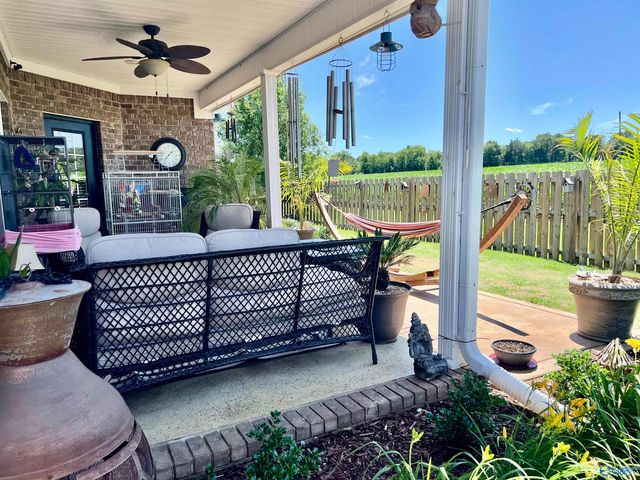 94 Owensby Way, Trinity, AL 35673