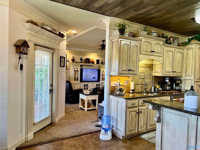 94 Owensby Way, Trinity, AL 35673